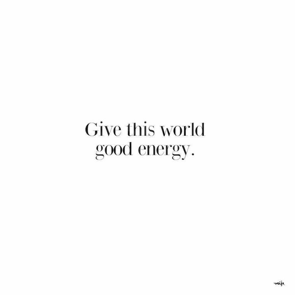 Meet your Posher, Keisha - Picture 3 of 10